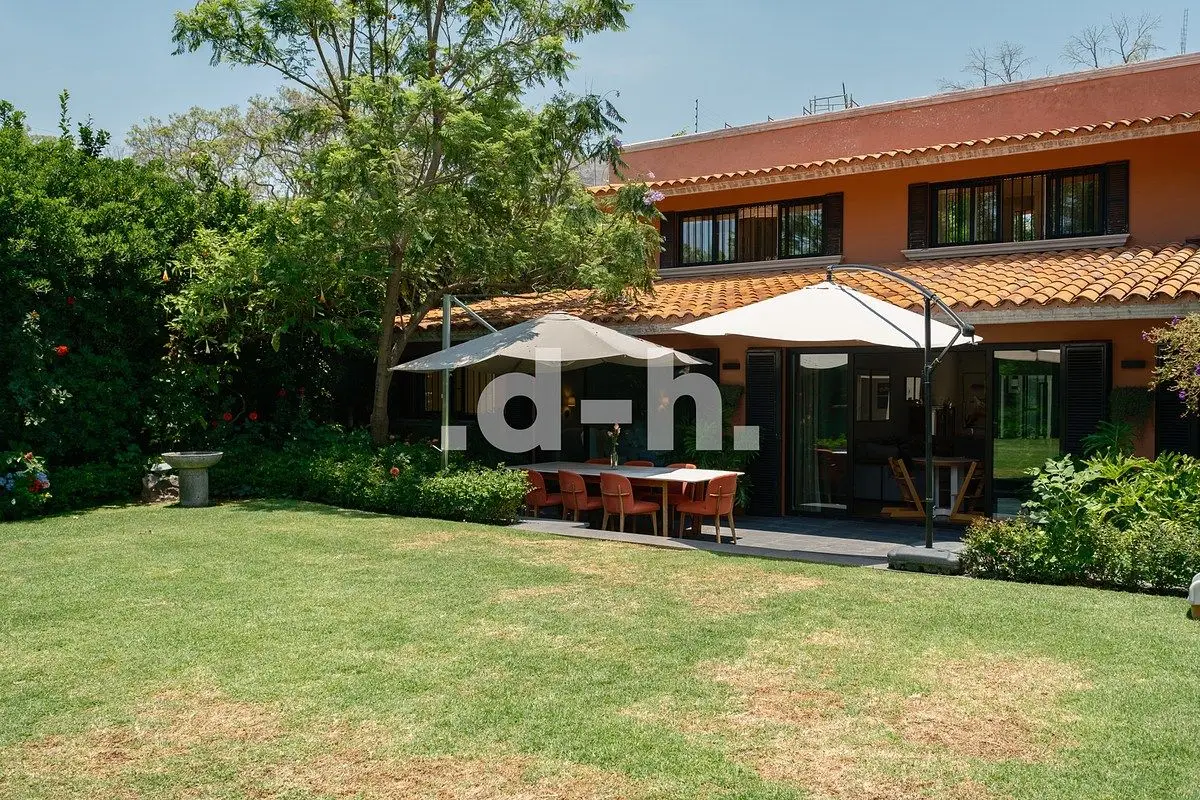 Venta Residencia Recién Remodelada con Amplio Jardín, Lomas de Chapultepec — foto 6