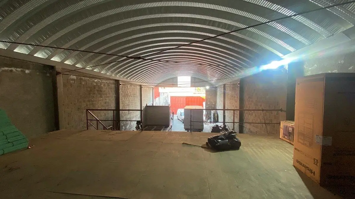 Céntrica Bodega en Renta, Col. Acapantzingo. — foto 2