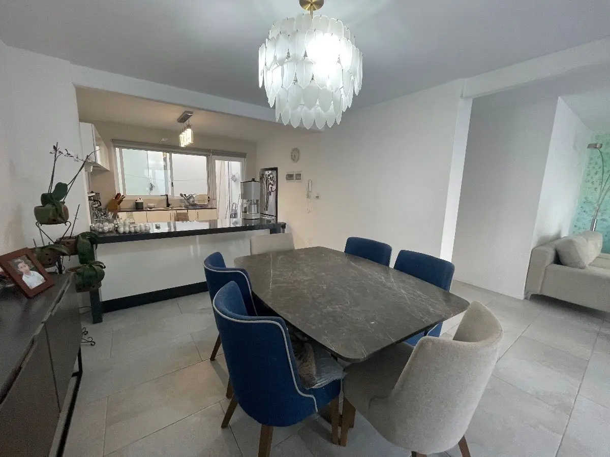 Casa en Venta en Col. Delicias, Privada con Reja Eléctrica — foto 4
