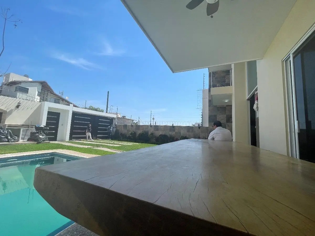 Casa Moderna en Venta, Fracc. Burgos al Sur de Cuernavaca — foto 2