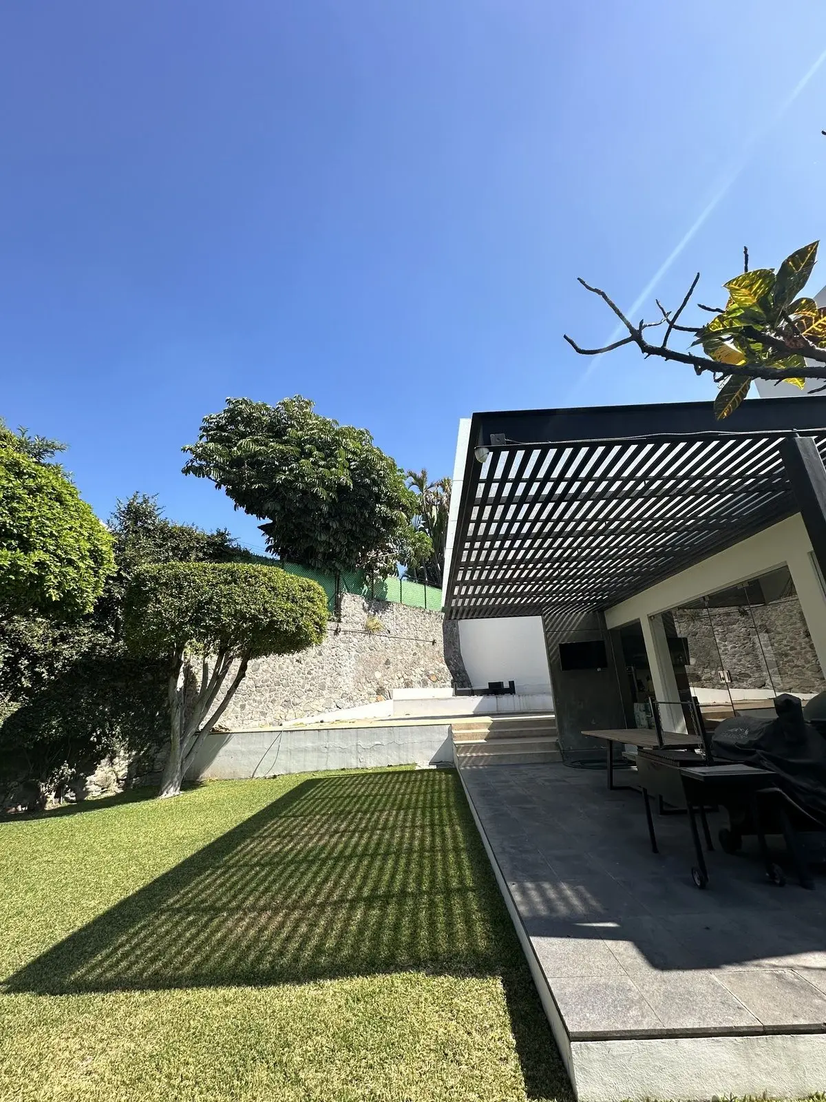 Casa en Venta Fracc. Rinconada, Palmira Tinguindín, Zona Sur, Vigilancia — foto 2