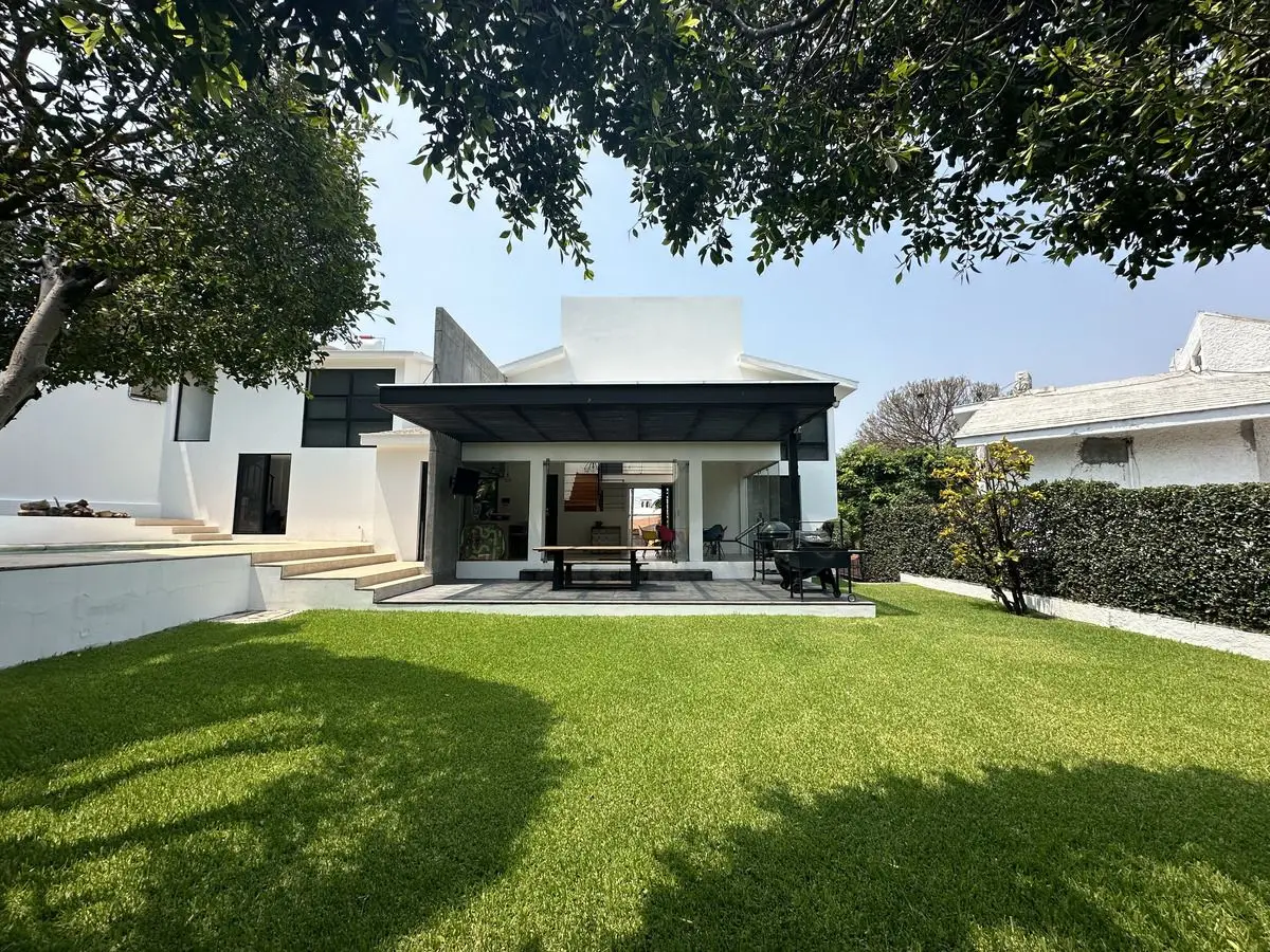 Casa en Venta Fracc. Rinconada, Palmira Tinguindín, Zona Sur, Vigilancia — foto 3