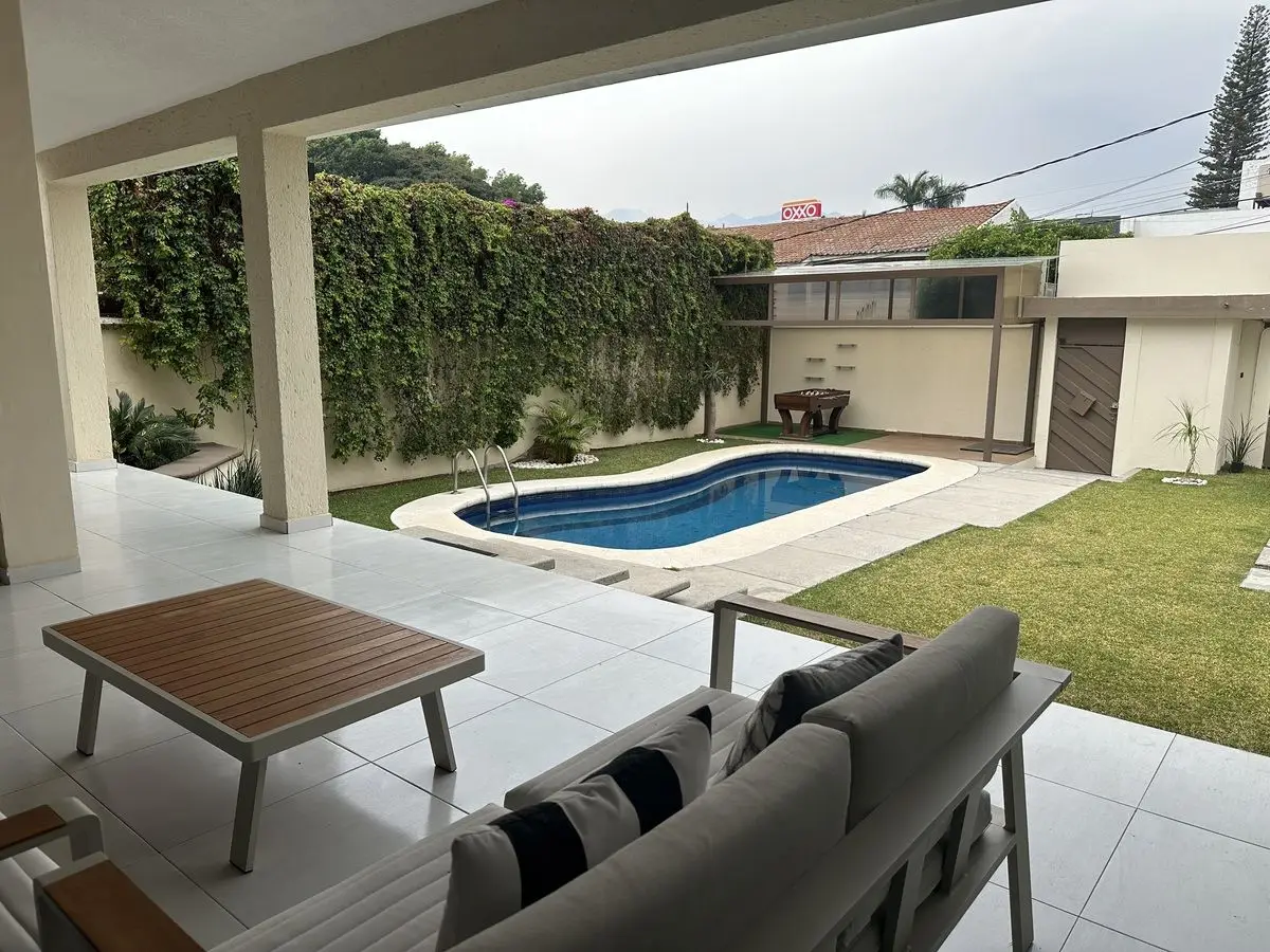 Casa Remodelada en Venta, Col. Reforma en Privada con Portón Eléctrico — foto 5