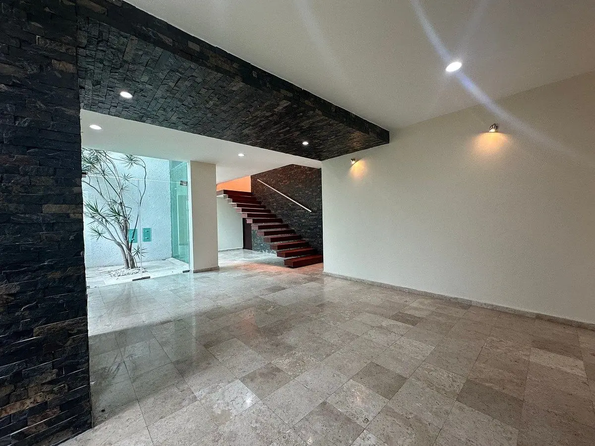 Casa Moderna en Venta, Fraccionamiento con Vigilancia — foto 11