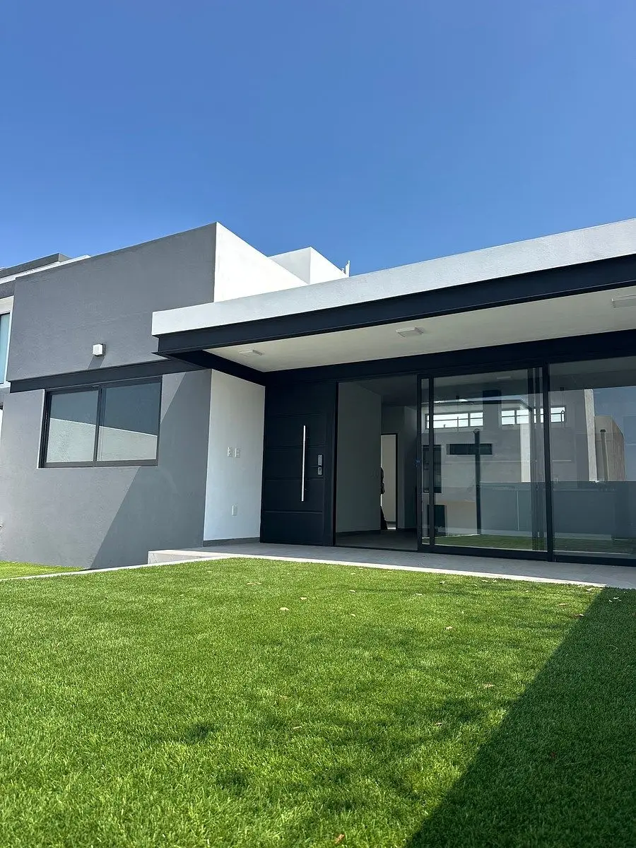 Casa Univel Nueva en Venta, Col. Lomas de Cortés con Vigilancia — foto 2