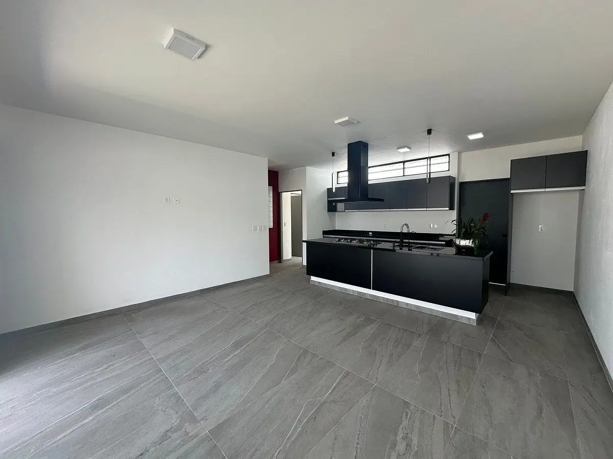 Casa Univel Nueva en Venta, Col. Lomas de Cortés con Vigilancia — foto 11