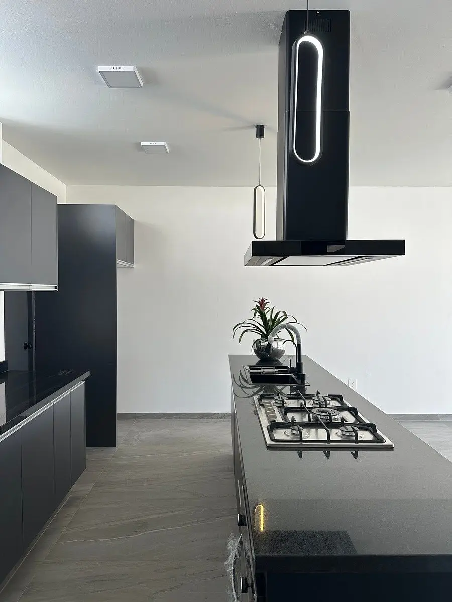 Casa Univel Nueva en Venta, Col. Lomas de Cortés con Vigilancia — foto 9