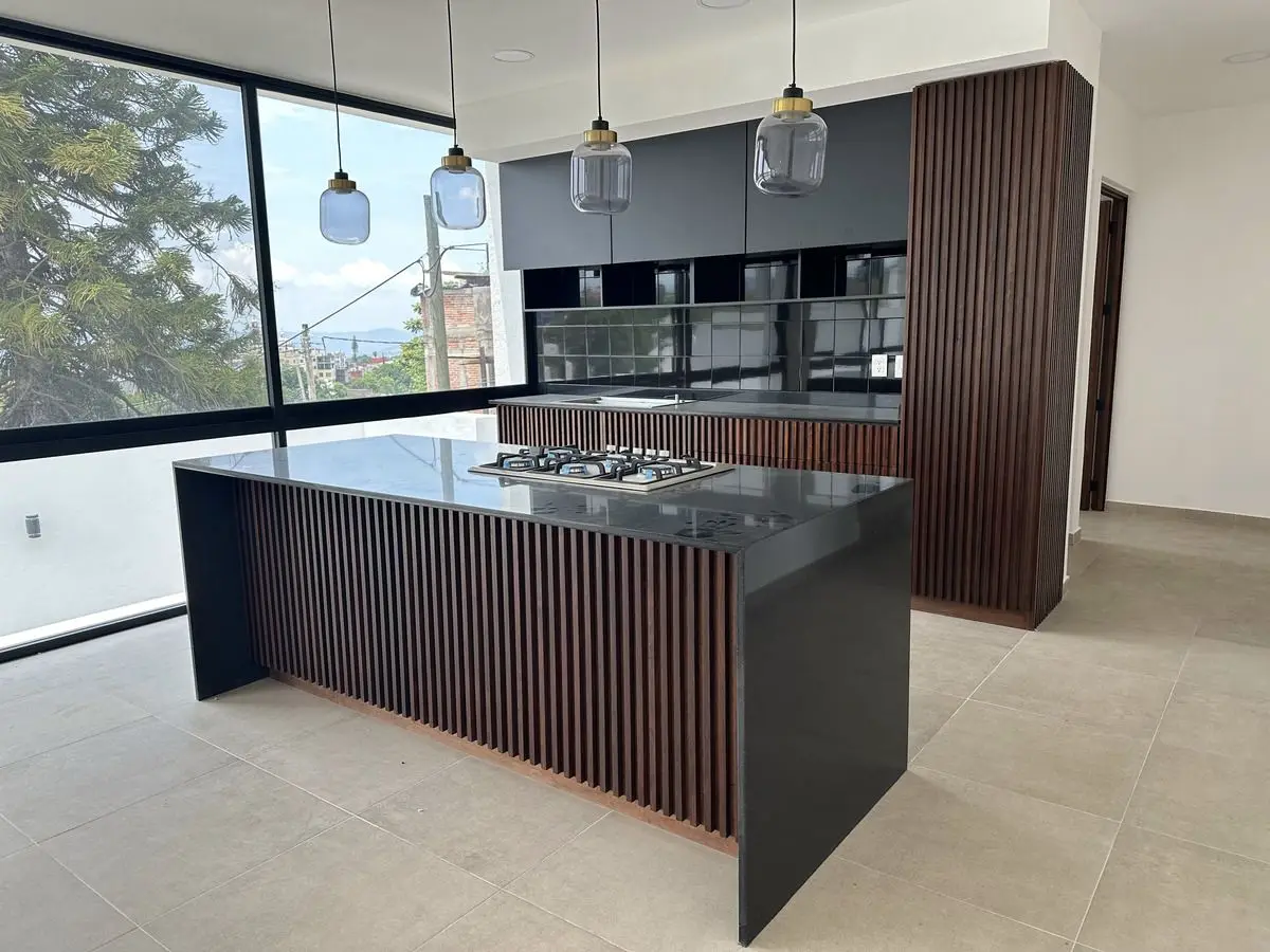 Casa Moderna Nueva en Venta, Col. Pradera, Seguridad — foto 4