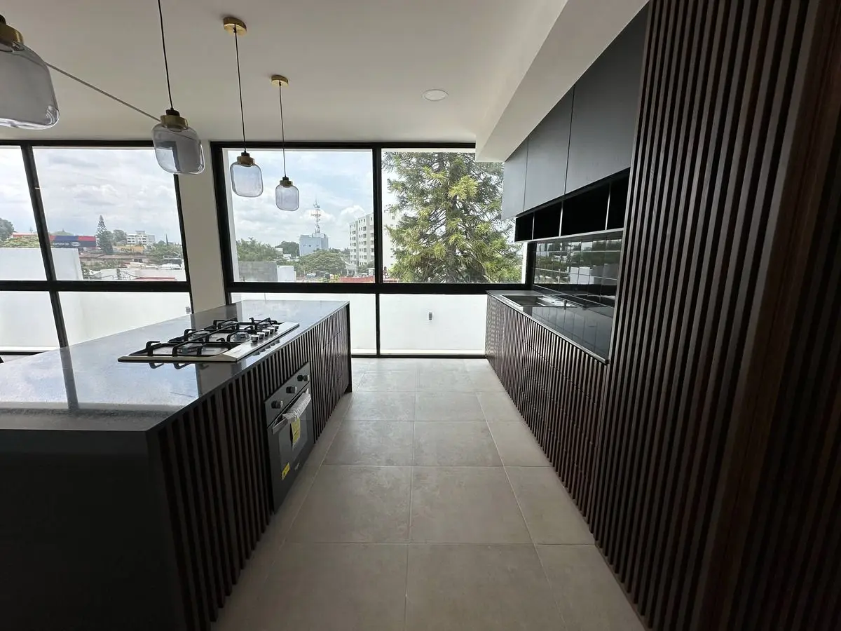 Casa Moderna Nueva en Venta, Col. Pradera, Seguridad — foto 5