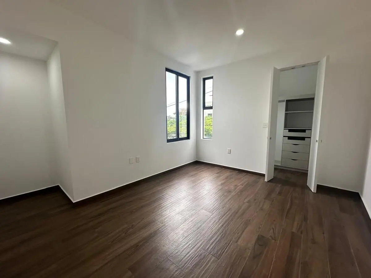 Casa Nueva en Venta, Privada con Vigilancia, Zona Norte — foto 6