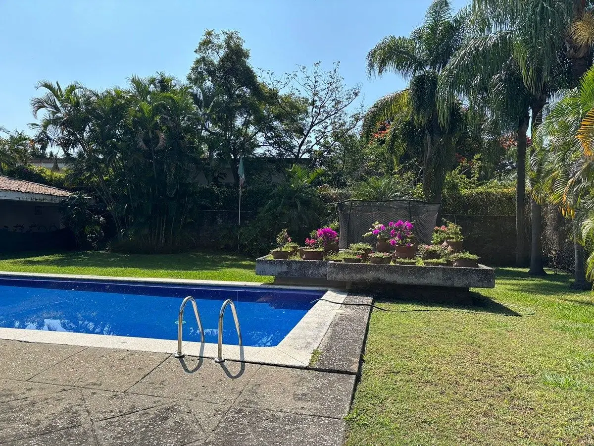 Casa Sola en Venta y Renta, Col. Vista Hermosa — foto 9