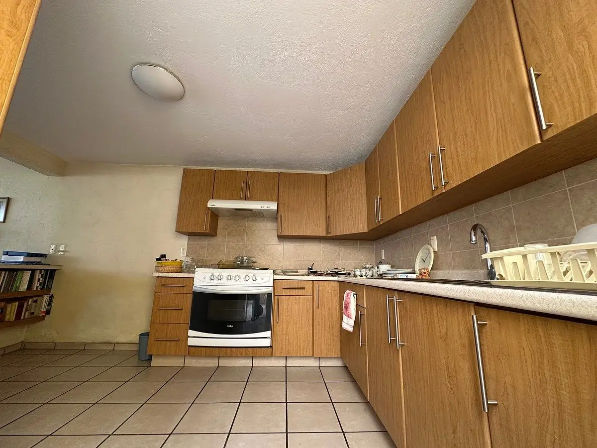 Casa Sola en Venta, SIN VIGILANCIA, Col. Lomas de Cortés. — foto 2