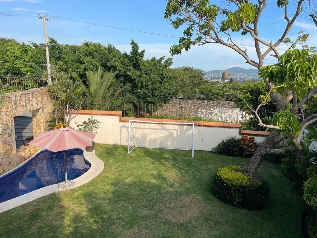 Casa Sola en Venta, Col. Vista Hermosa — foto 2