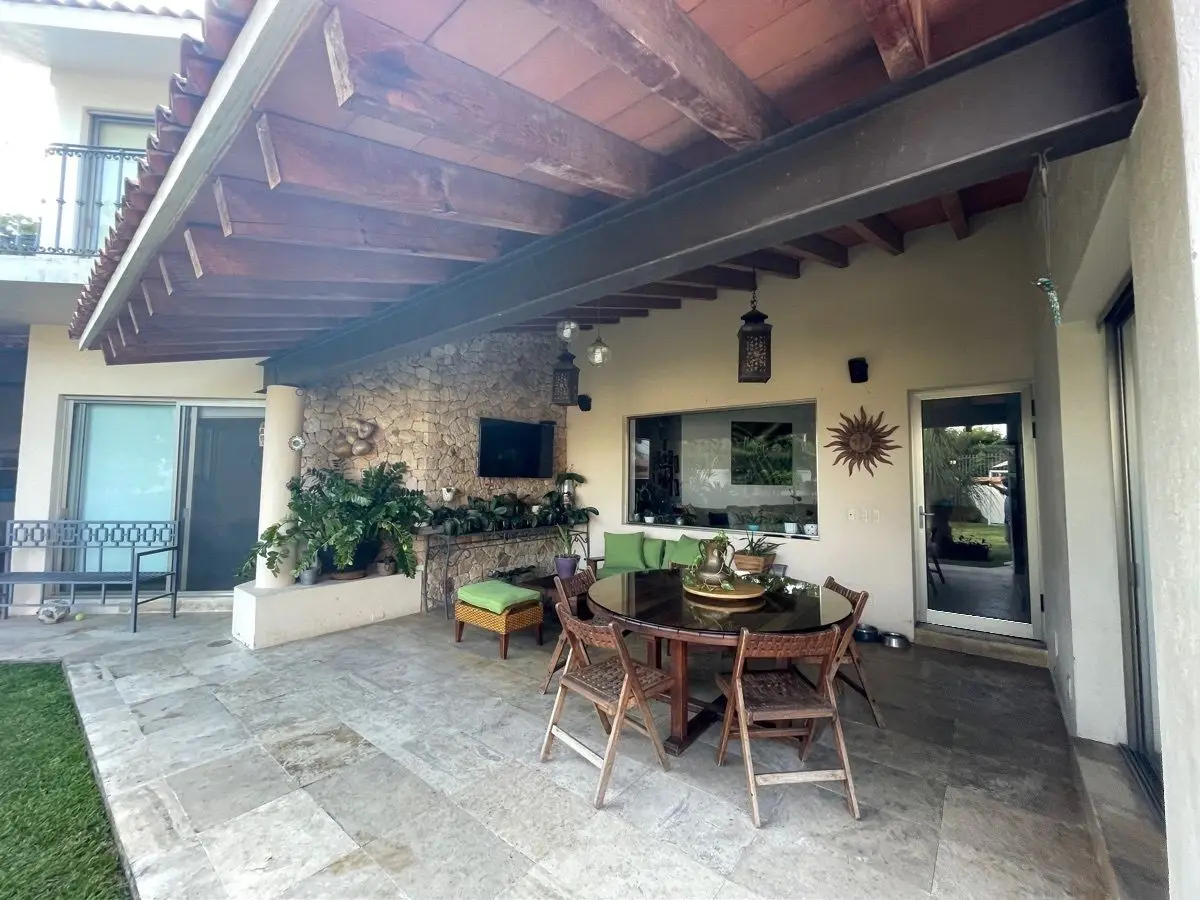 Casa Sola en Venta, Col. Vista Hermosa — foto 3
