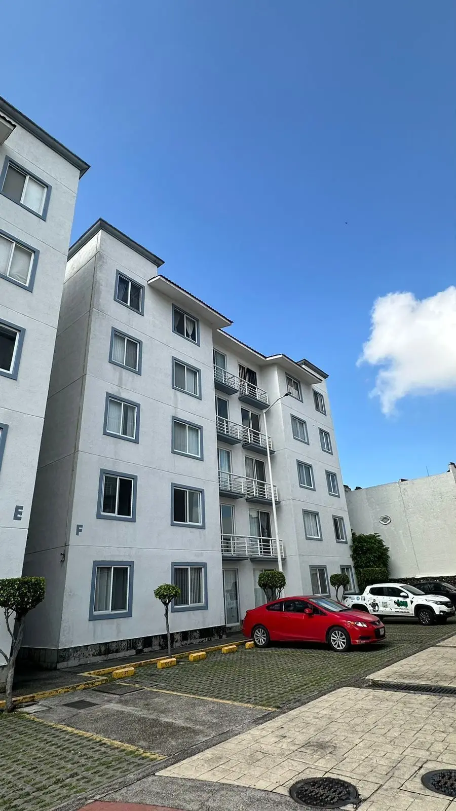 Departamento Amueblado en Renta, Condominio Ls Palomas, Vigilancia — foto 2