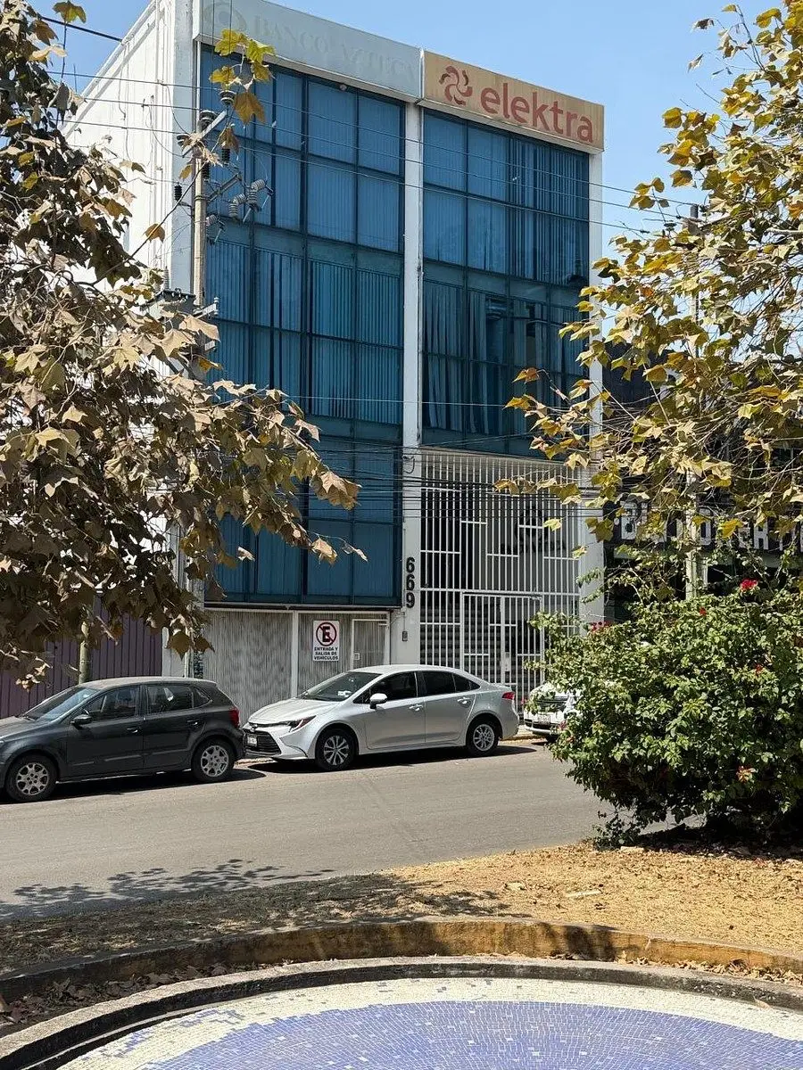 Edificio en Renta, Av Teopanzolco — foto 10