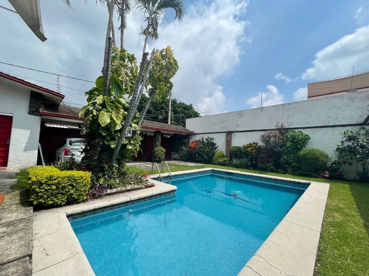 Casa Sola en Venta, Col. Lomas de Cortes — foto 3