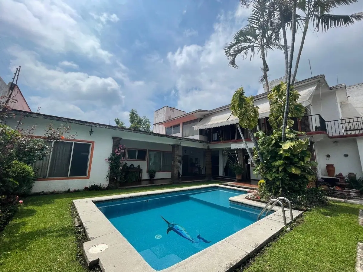 Casa Sola en Venta, Col. Lomas de Cortes — foto 4