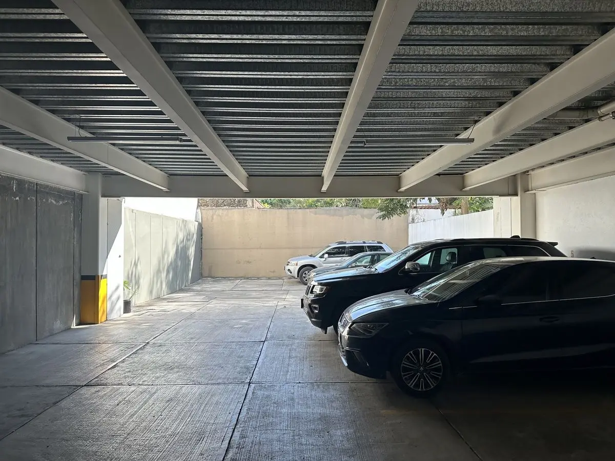 Moderna Oficina de 100 M2 en Renta, Edificio al Norte — foto 6