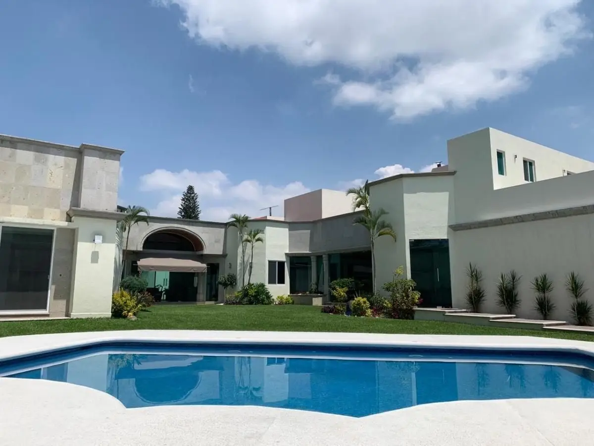 Casa Univel en Venta Col. Vista Hermosa