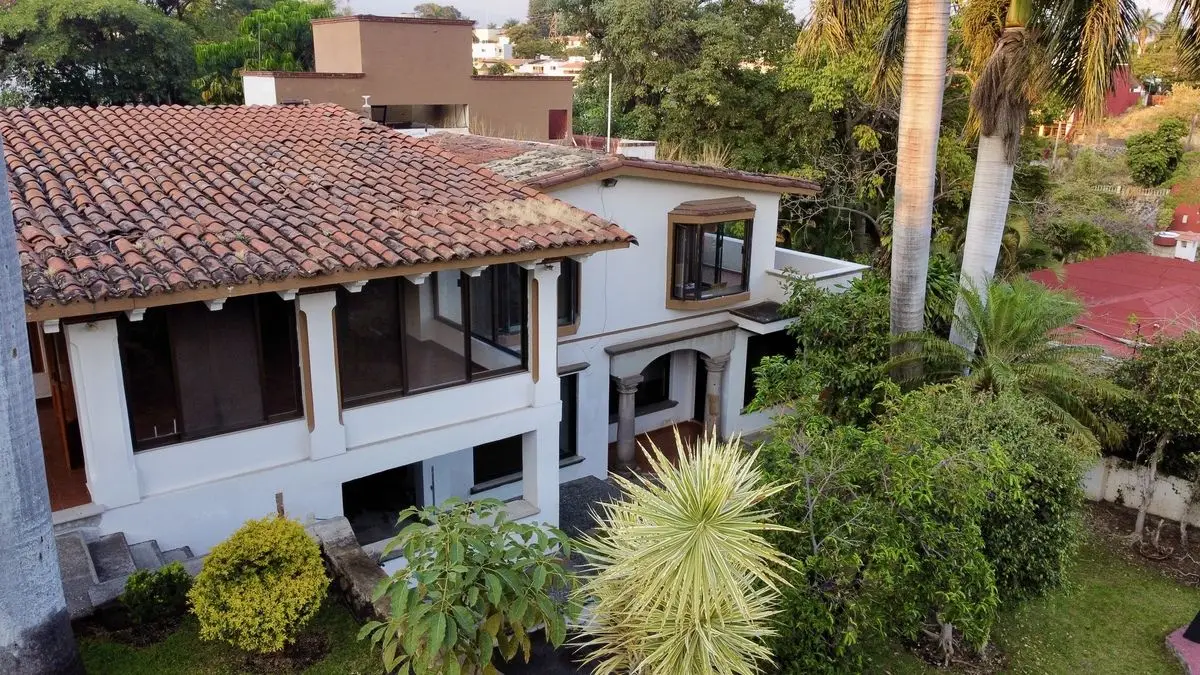 Residencia en venta, Privada en Col. Palmira, vigilancia — foto 2