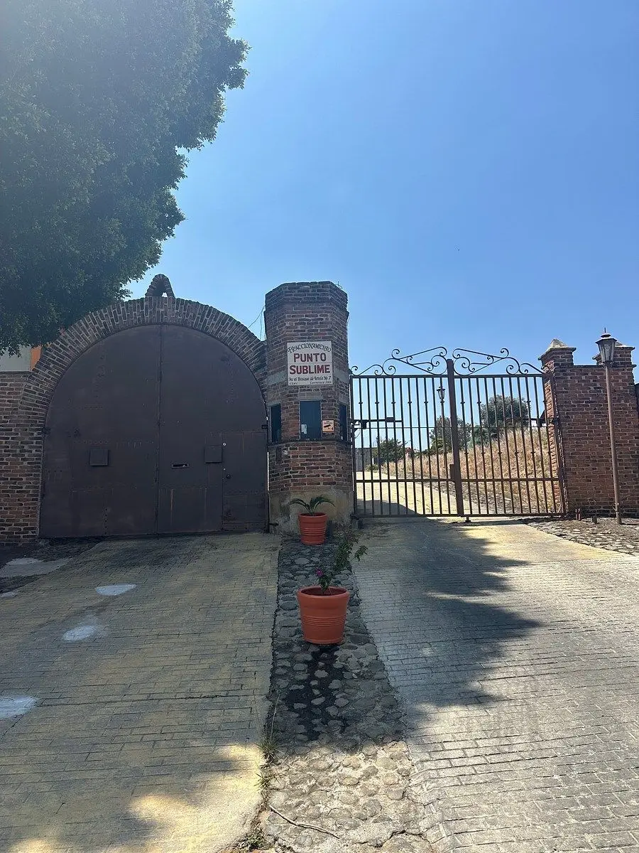 Terreno en Venta al Norte de Cuernavaca, Fracc. en Lomas Tzompantle — foto 11