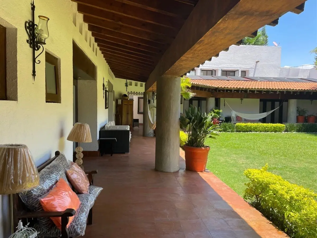Casa en Venta en Privada con Vigilancia, Col. Lomas de Cuernavaca — foto 6