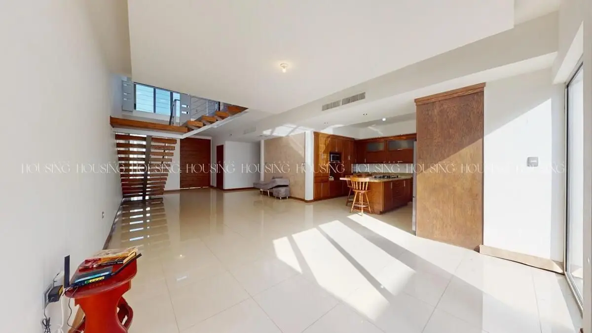 Casa en Venta con Oficina en Bosques del Valle — foto 3