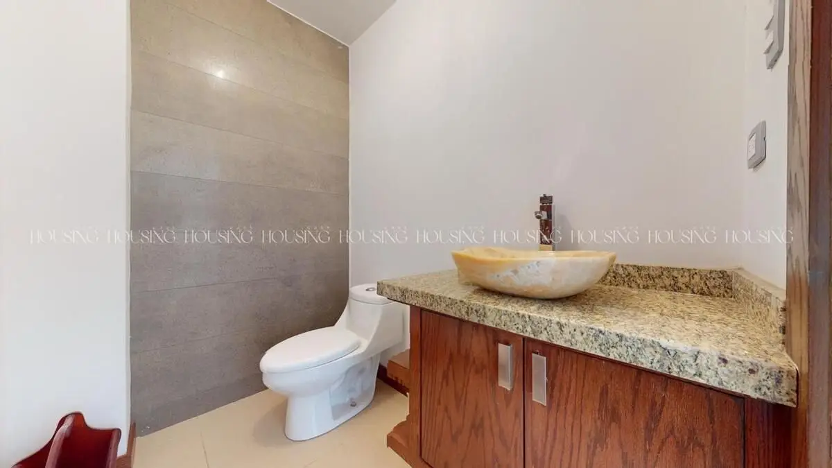 Casa en Venta con Oficina en Bosques del Valle — foto 6