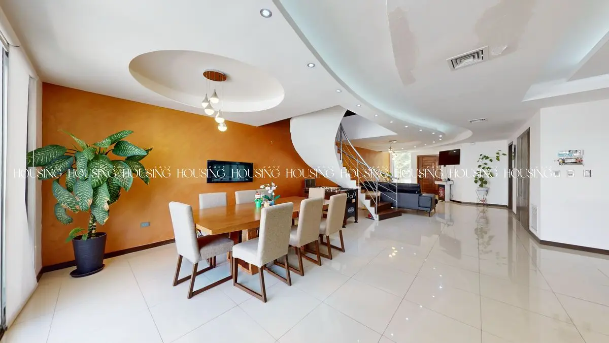 Casa en Venta en Bosques del Valle con Alberca — foto 4