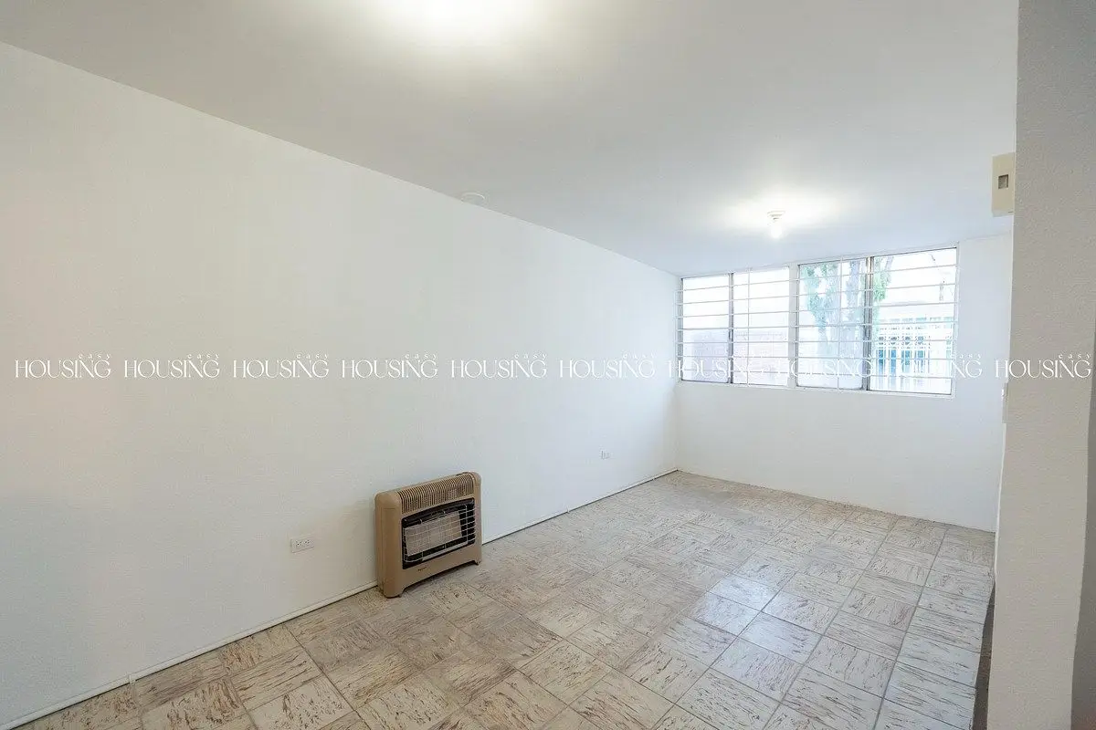 Casa en Venta una Planta Excelente Ubicación — foto 3