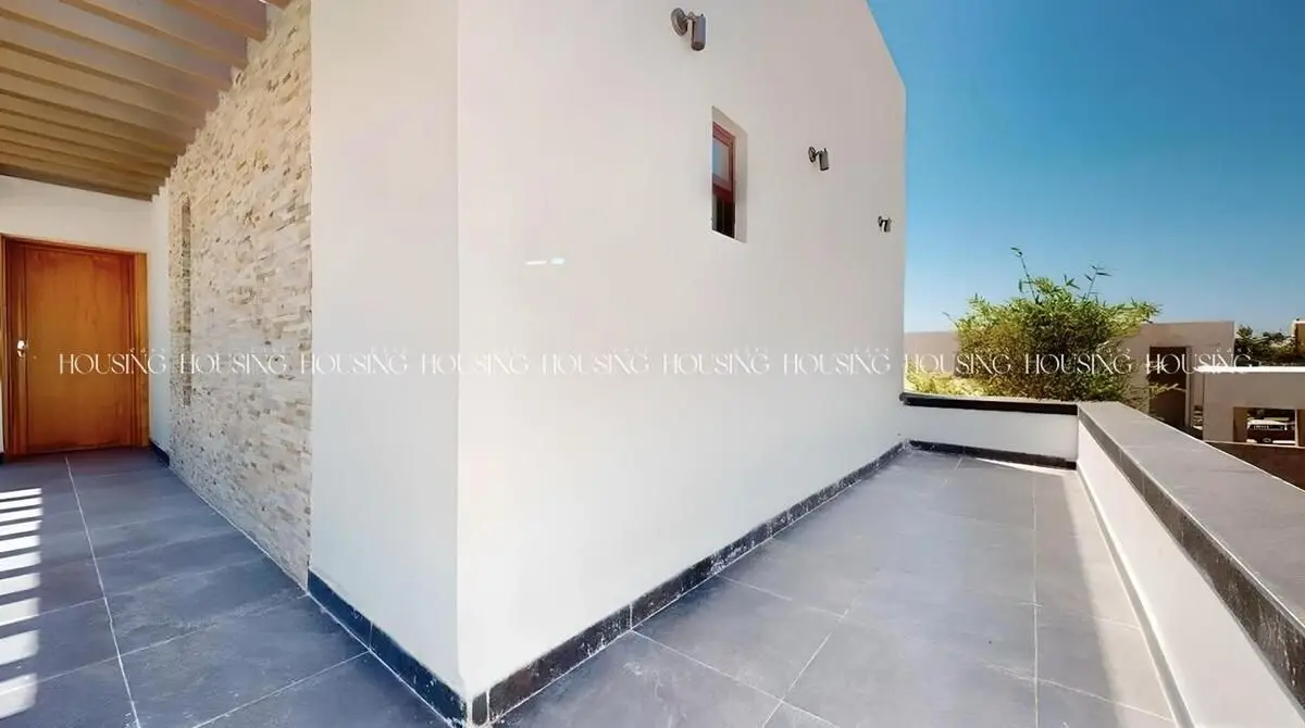 Residencia en Zona Valles con Alberca y Paneles Solares — foto 4