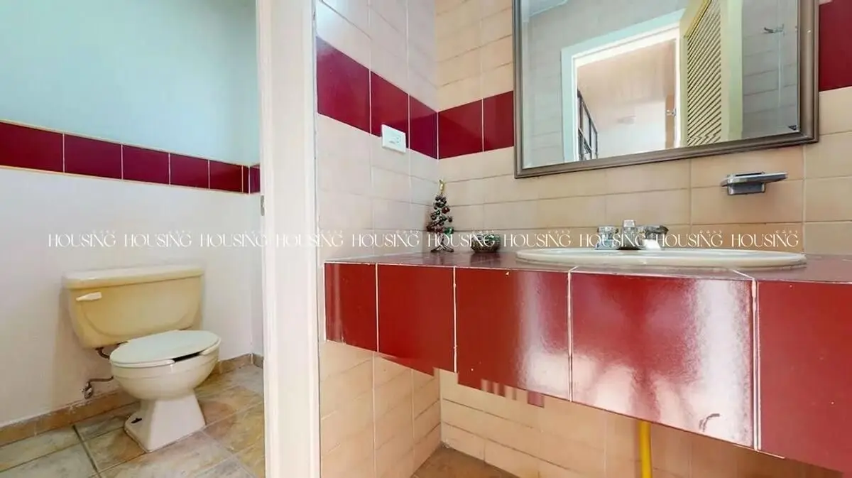 Residencia en Venta con Alberca y Paneles Solares — foto 5