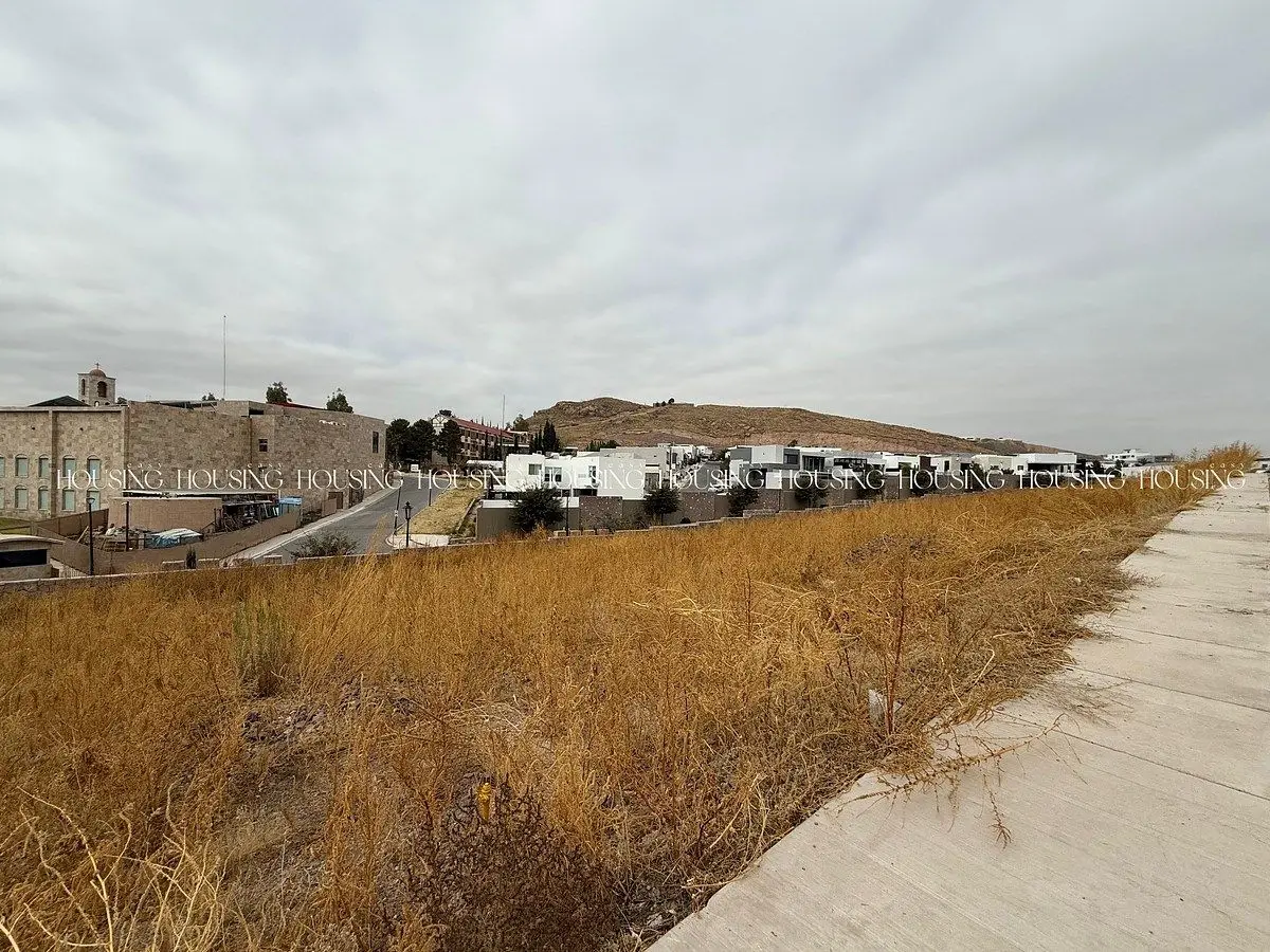 Terreno en Venta en Vistas de San Charbel — foto 3