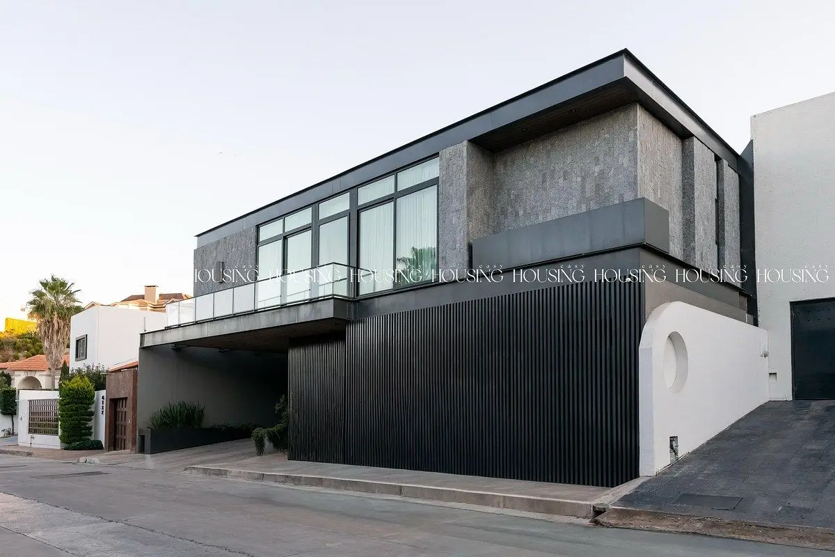 Casa en Venta en Encordada Santa Fe con Alberca y Cuarto de Servicio — foto 2