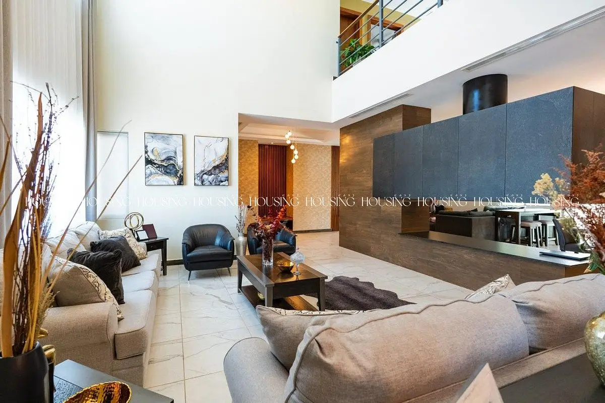 Casa en Venta en Vistas de las Lomas en Esquina con Alberca y Paneles Solare — foto 5