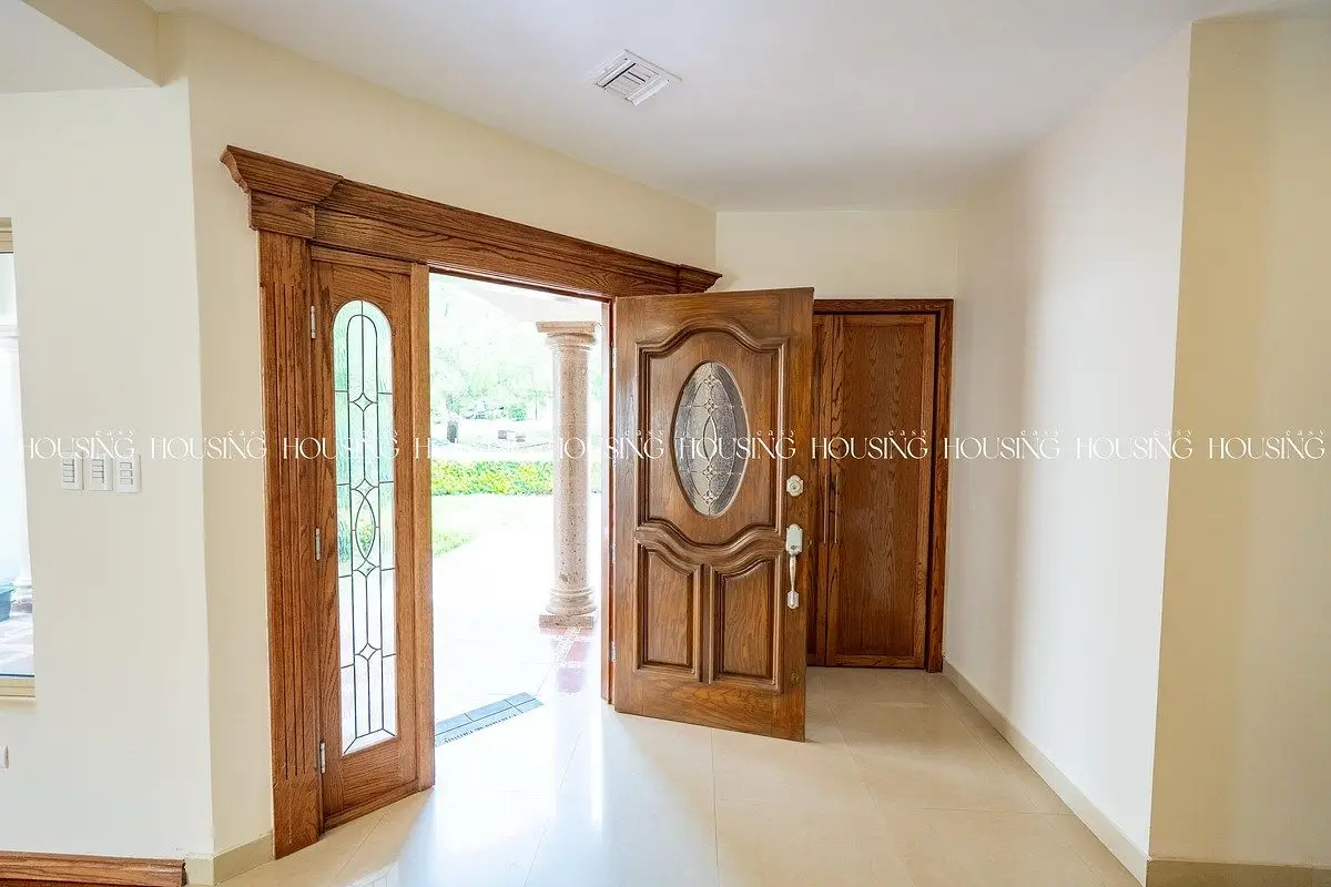 Residencia en Venta en Zona Valles con Alberca, Jacuzzi, Vapor y Recamara Pb — foto 3