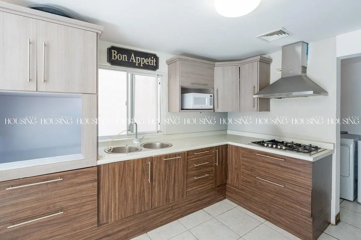 Casa en Venta Frente a Parque en Valle Escondido — foto 2