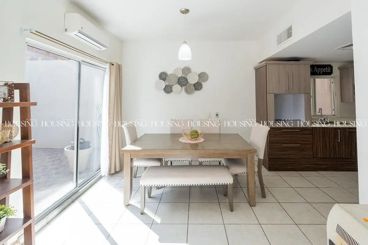Casa en Venta Frente a Parque en Valle Escondido — foto 3