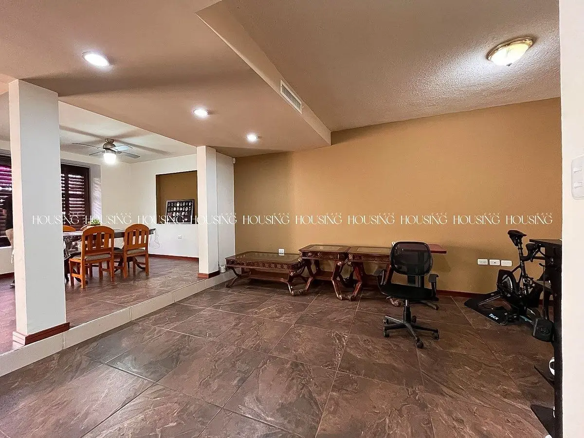 Casa en Lomas Universidad 🚨 Abajo de su Avalúo 🚨 en Venta con Vestidor y Tina — foto 9