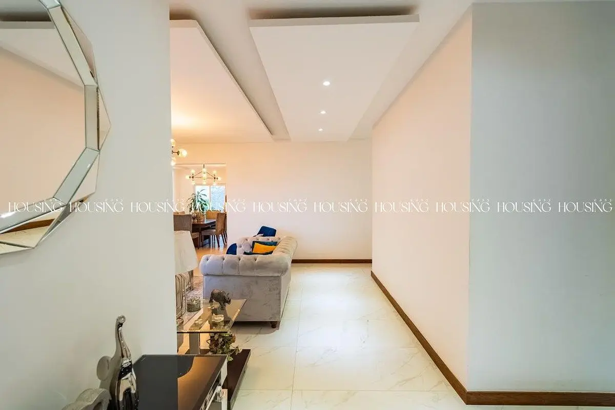 Casa en Venta de una Planta y Frente a Parque en Zona Valles — foto 9