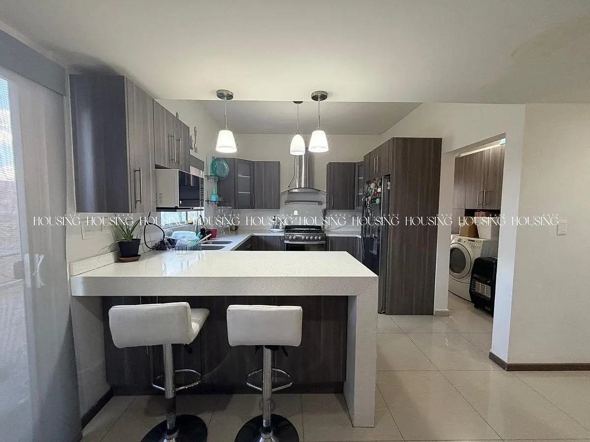 Casa en Venta Zona Rejon Frente a Alsuper — foto 5