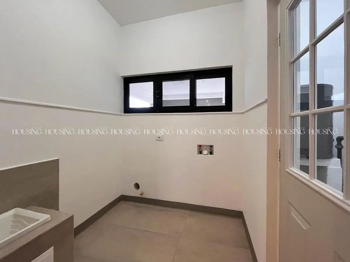 Casa en Venta Junto a Parque Sin Vecino al Frente en Zona Valle Escondido — foto 11