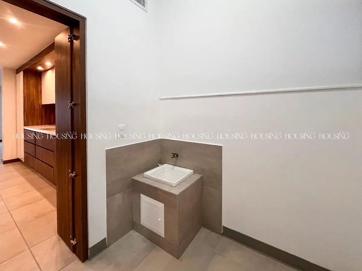 Casa en Venta Junto a Parque Sin Vecino al Frente en Zona Valle Escondido — foto 12