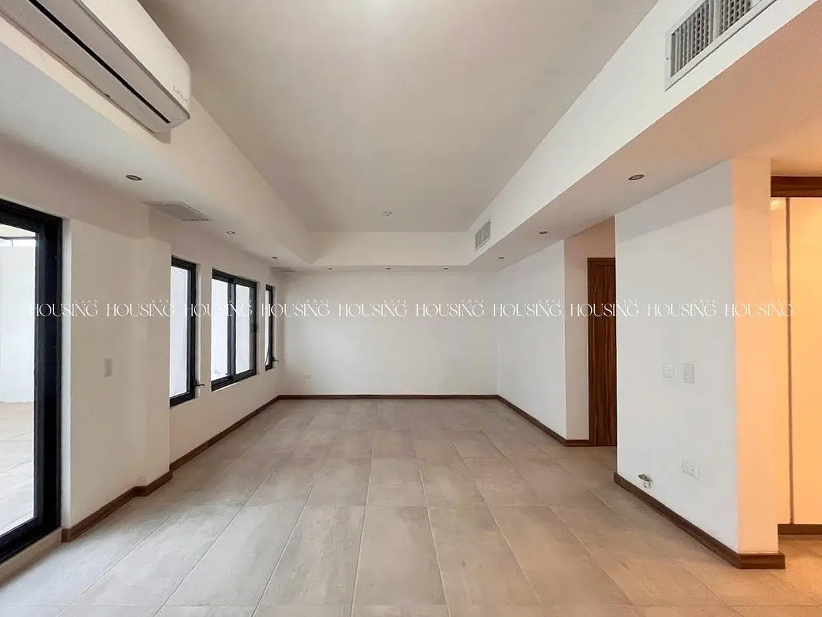 Casa en Venta Junto a Parque Sin Vecino al Frente en Zona Valle Escondido — foto 9