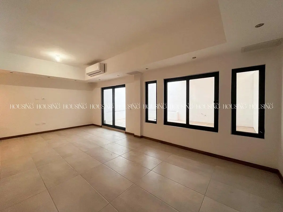 Casa en Venta Junto a Parque Sin Vecino al Frente en Zona Valle Escondido — foto 10