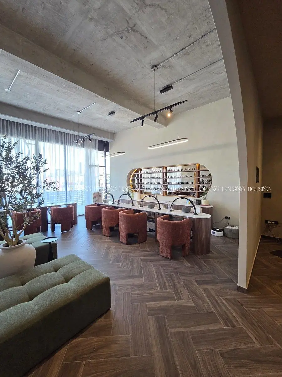 Local Comercial Arrendado en Venta en Torre Río — foto 2
