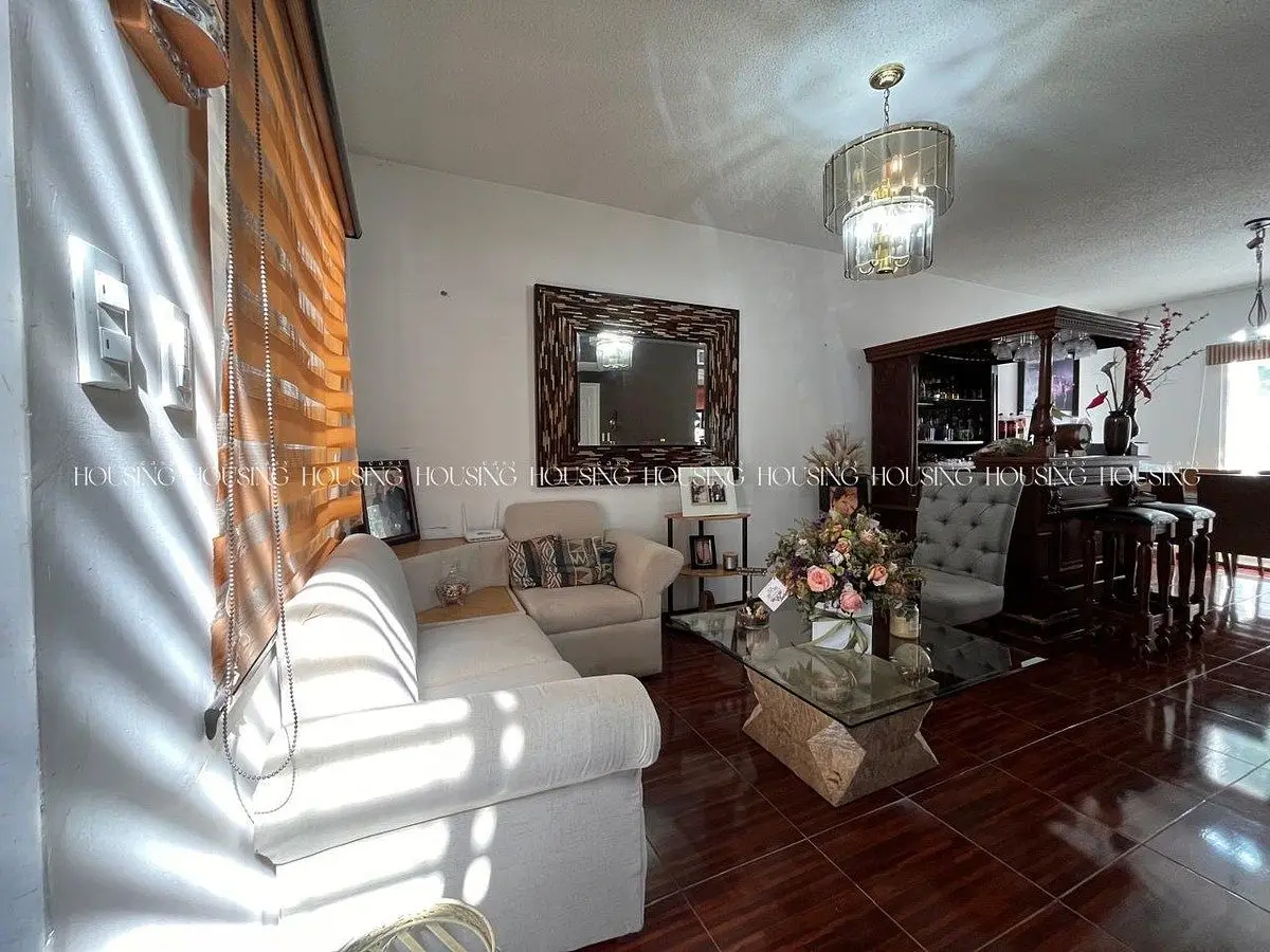 Casa en Vta en Esquina Junto a Parque en Puente de Piedra C/Alberca en Casa Club — foto 4
