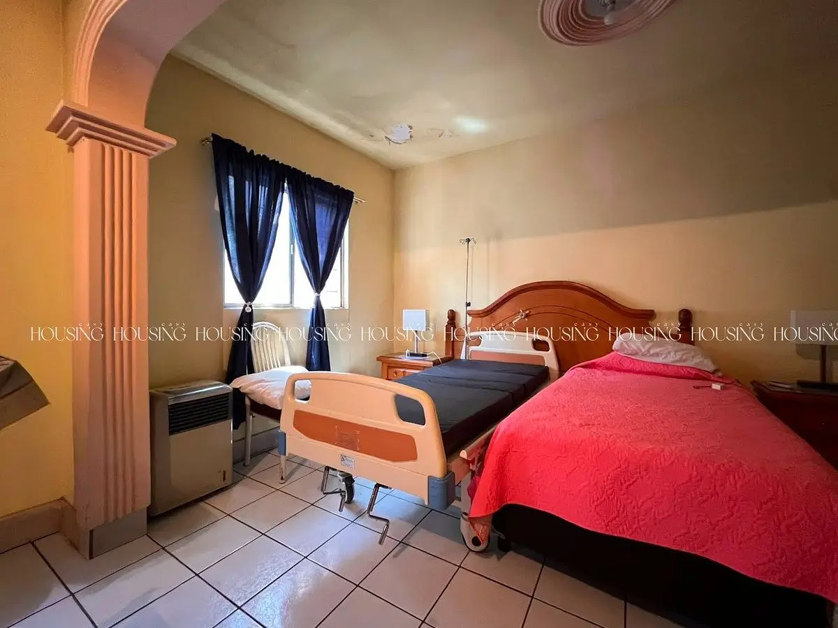 Casa en Venta en Zona Norte Excelente Ubicación Av. Prieto Luján — foto 6