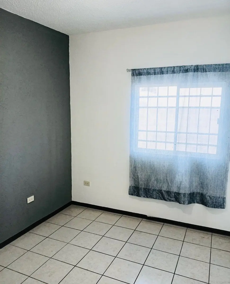 Casa en Venta al Norte en Palma Real (Fracc Privado) — foto 5
